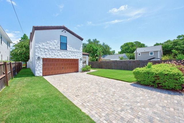 626 35TH AVENUE N, St Petersburg, FL 33704
