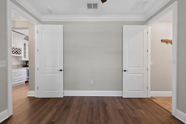 626 35TH AVENUE N, St Petersburg, FL 33704