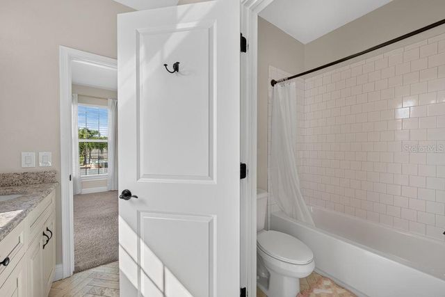 626 35TH AVENUE N, St Petersburg, FL 33704