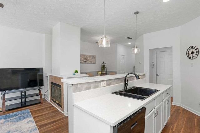 1688 Jackson Square, Atlanta, GA 30318