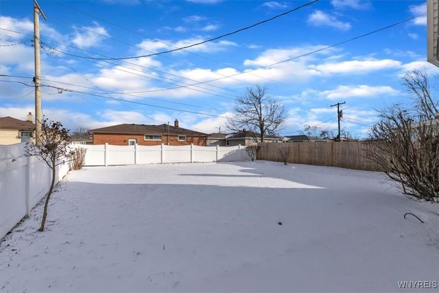 57 Karen Lane, Cheektowaga, NY 14043