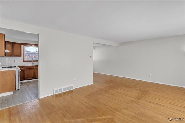 57 Karen Lane, Cheektowaga, NY 14043