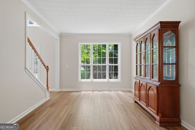 352 Park Creek Ridge, Woodstock, GA 30188