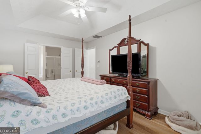 352 Park Creek Ridge, Woodstock, GA 30188