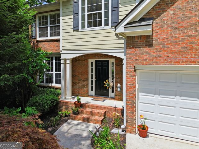 352 Park Creek Ridge, Woodstock, GA 30188