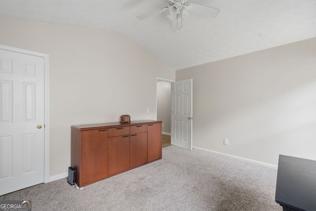 352 Park Creek Ridge, Woodstock, GA 30188