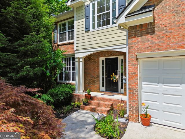 352 Park Creek Ridge, Woodstock, GA 30188