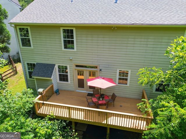 352 Park Creek Ridge, Woodstock, GA 30188
