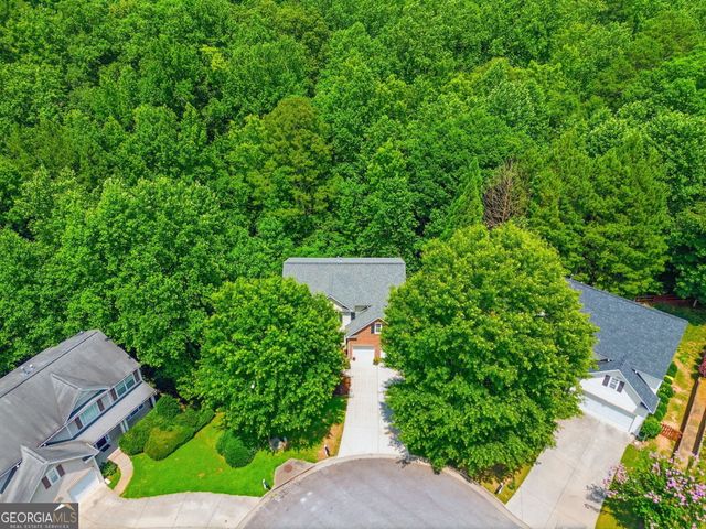 352 Park Creek Ridge, Woodstock, GA 30188