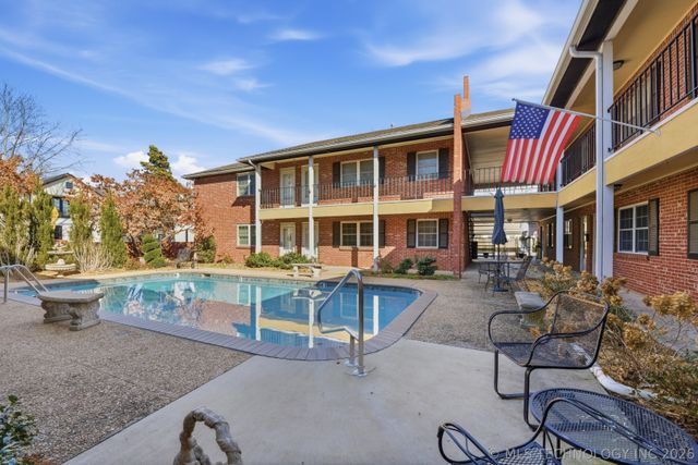 3701 Riverside Drive 6, Tulsa, OK 74105