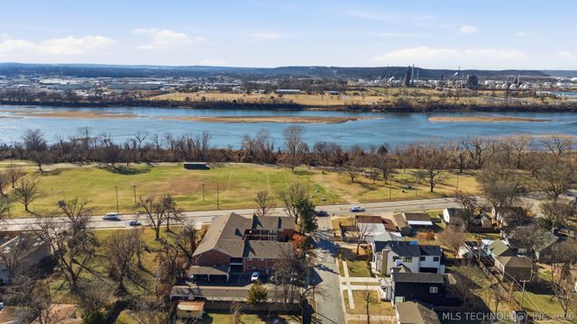 3701 Riverside Drive 6, Tulsa, OK 74105