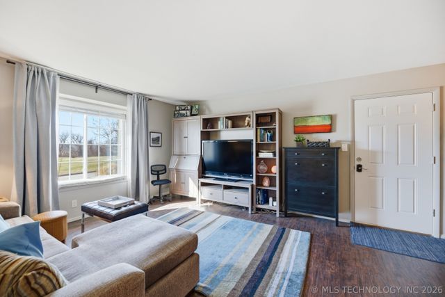 3701 Riverside Drive 6, Tulsa, OK 74105