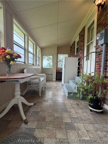672 E Palmer Road, Raeford, NC 28376
