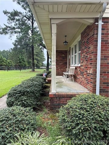 672 E Palmer Road, Raeford, NC 28376