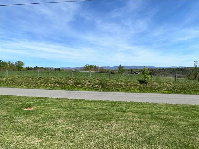 348 Fish Lake Road, Cana, VA 24317