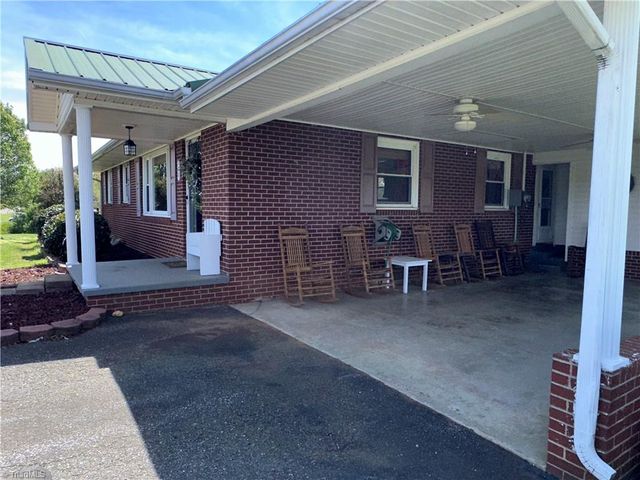348 Fish Lake Road, Cana, VA 24317