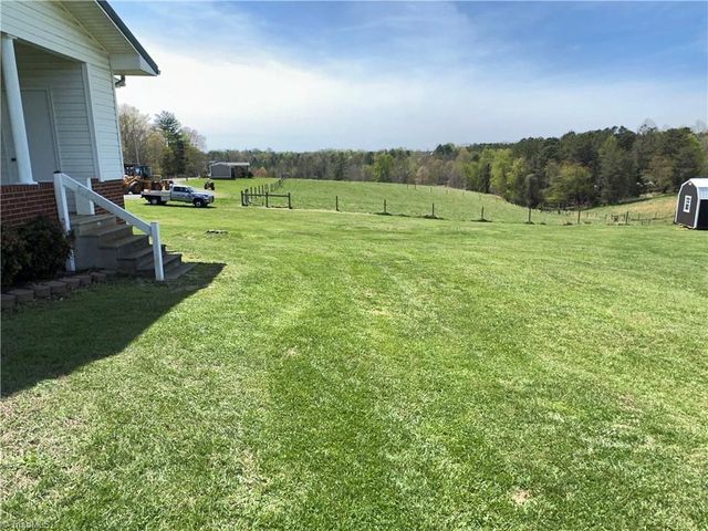 348 Fish Lake Road, Cana, VA 24317