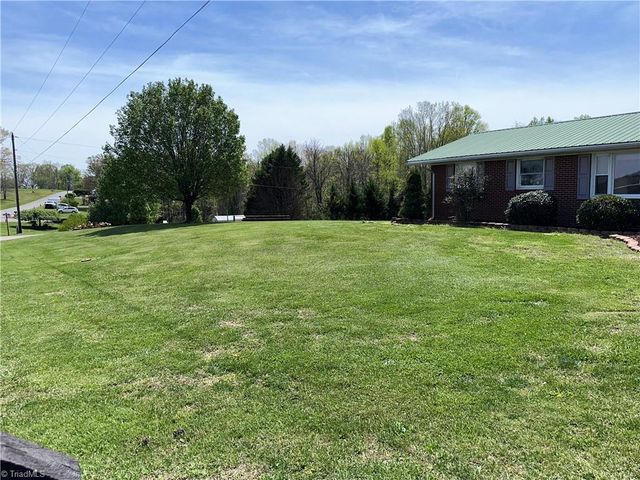 348 Fish Lake Road, Cana, VA 24317