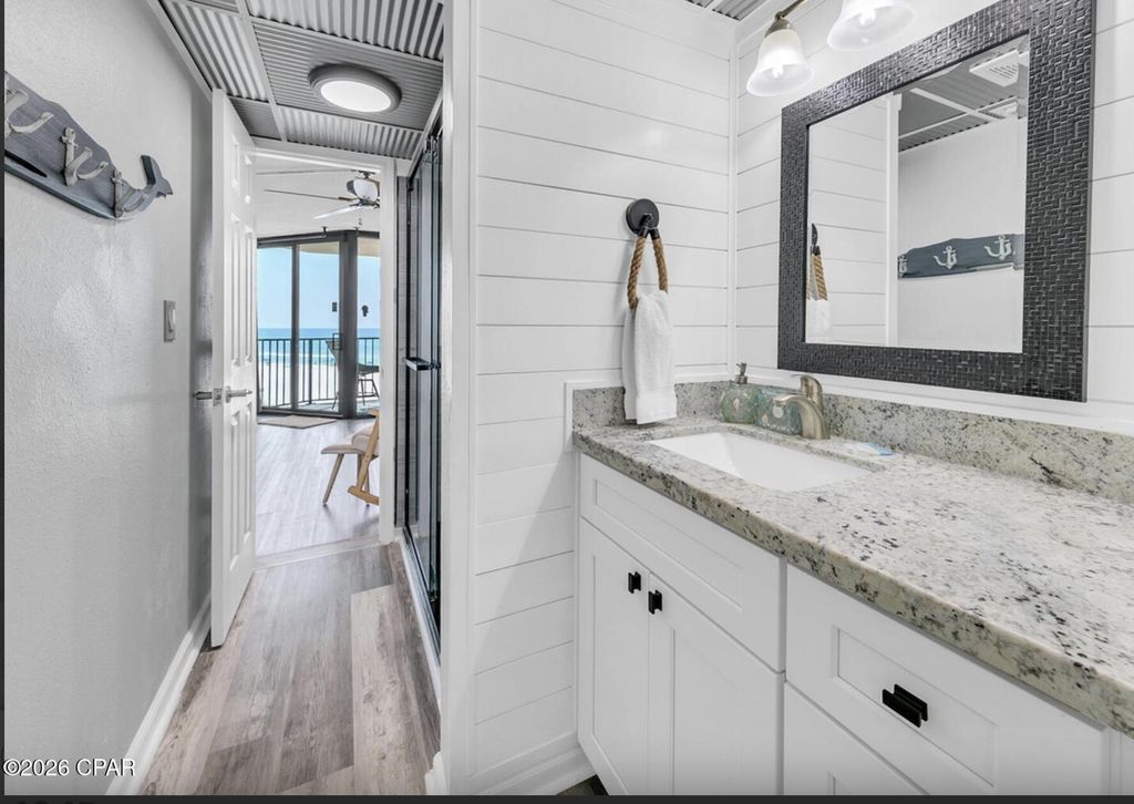 Image 7 of property listing at 9850 S Thomas Drive 404E, Panama City Beach, FL 32408