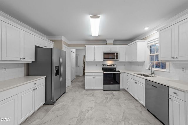 1325 Eagle Eye Court, Fuquay Varina, NC 27526