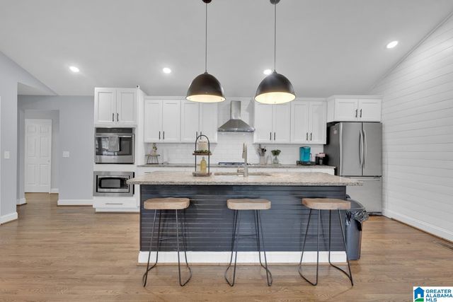 10 DOROTHY DRIVE, Springville, AL 35146