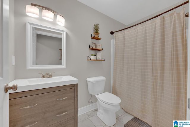 10 DOROTHY DRIVE, Springville, AL 35146