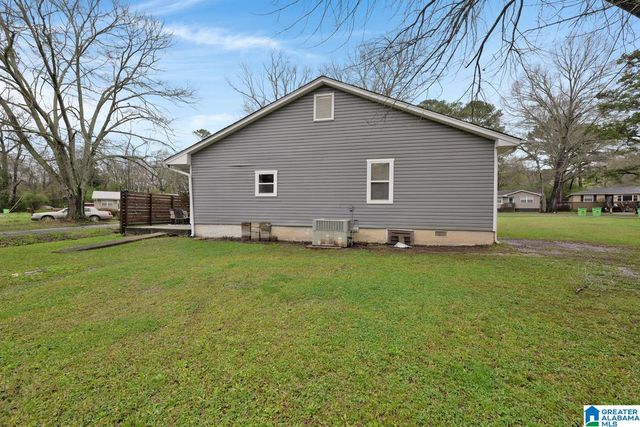 10 DOROTHY DRIVE, Springville, AL 35146