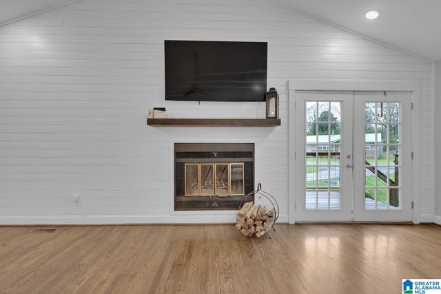 10 DOROTHY DRIVE, Springville, AL 35146