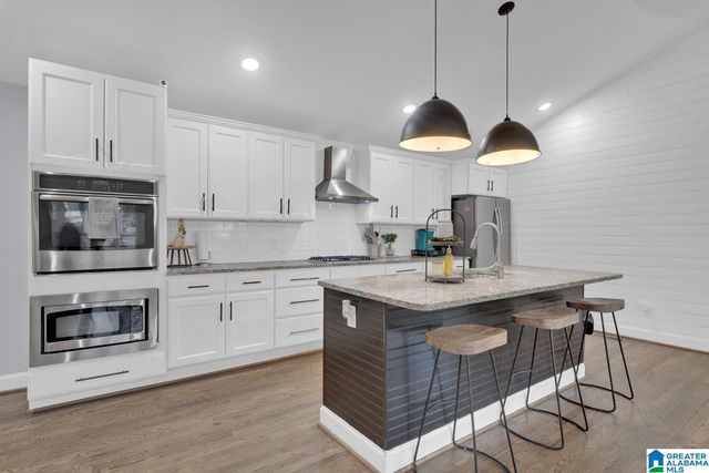 10 DOROTHY DRIVE, Springville, AL 35146