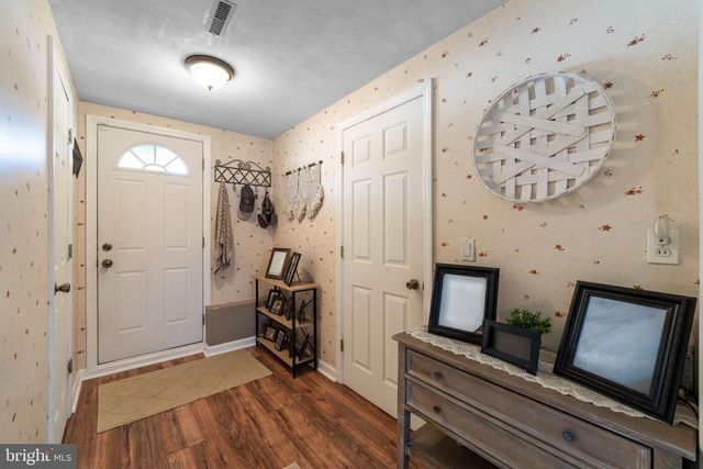 30 GARY DR, Hamilton, NJ 08690