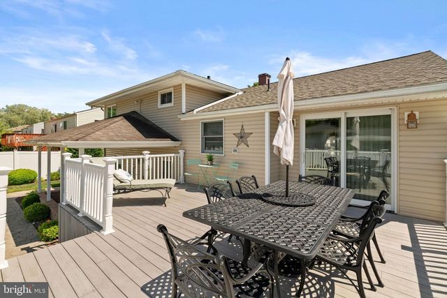 30 GARY DR, Hamilton, NJ 08690