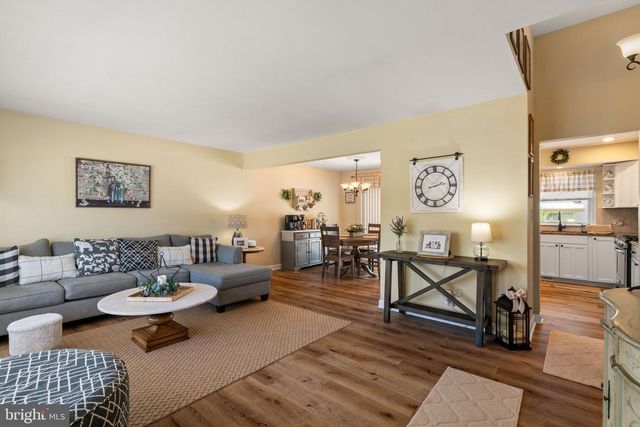30 GARY DR, Hamilton, NJ 08690