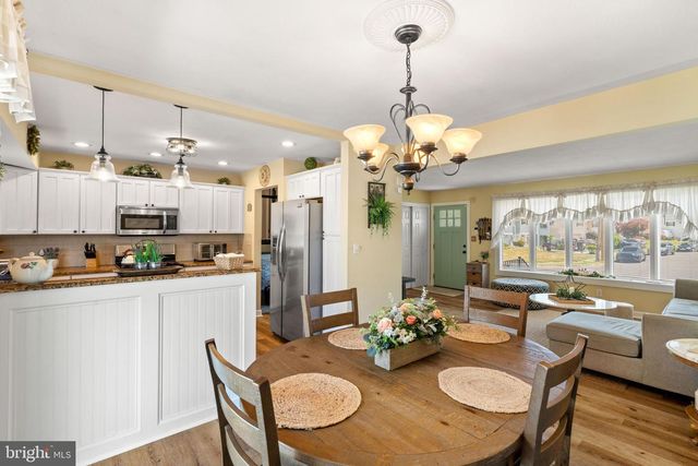 30 GARY DR, Hamilton, NJ 08690