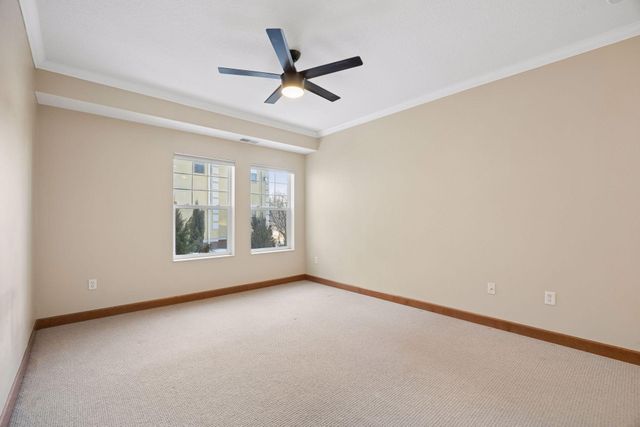 6701 Lake Shore Drive S 101, Richfield, MN 55423