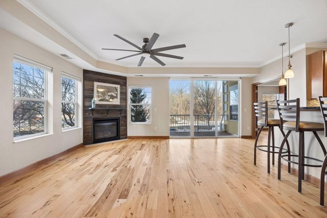 6701 Lake Shore Drive S 101, Richfield, MN 55423