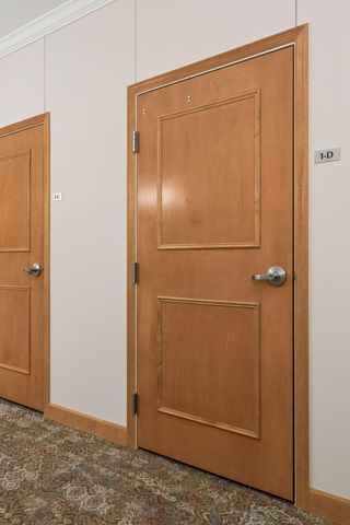 6701 Lake Shore Drive S 101, Richfield, MN 55423