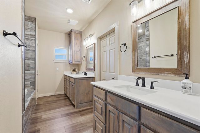 5601 Little Road, Granbury, TX 76049