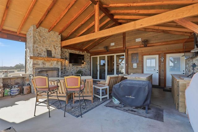 5601 Little Road, Granbury, TX 76049