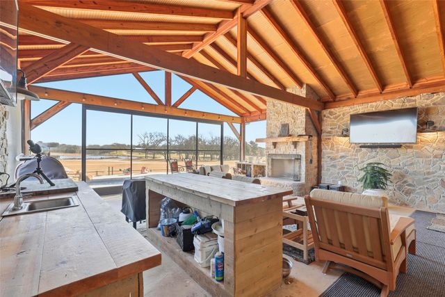 5601 Little Road, Granbury, TX 76049