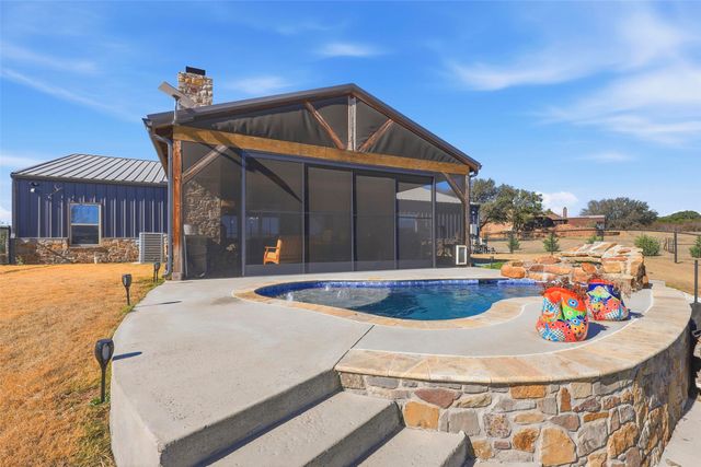 5601 Little Road, Granbury, TX 76049