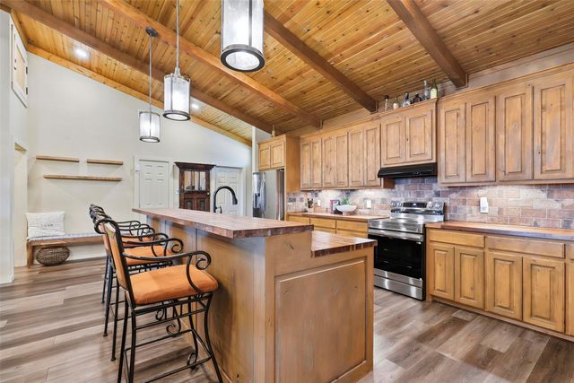 5601 Little Road, Granbury, TX 76049