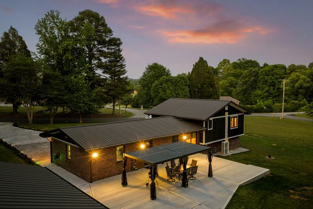 552 Dreamland Road, Spring City, TN 37381