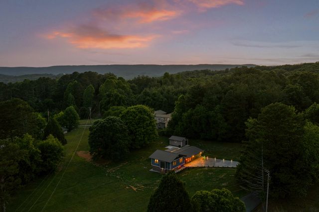 552 Dreamland Road, Spring City, TN 37381