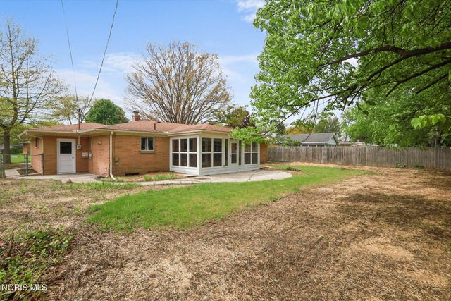 4336 Clarewood Drive, Toledo, OH 43623