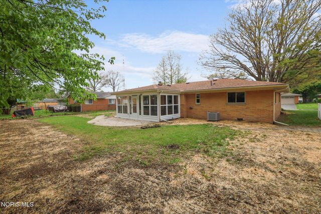 4336 Clarewood Drive, Toledo, OH 43623