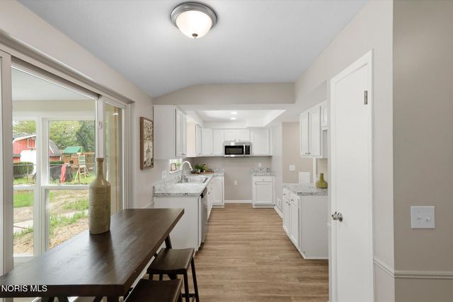 4336 Clarewood Drive, Toledo, OH 43623