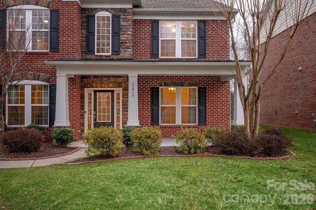 17515 Campbell Hall Court, Charlotte, NC 28277