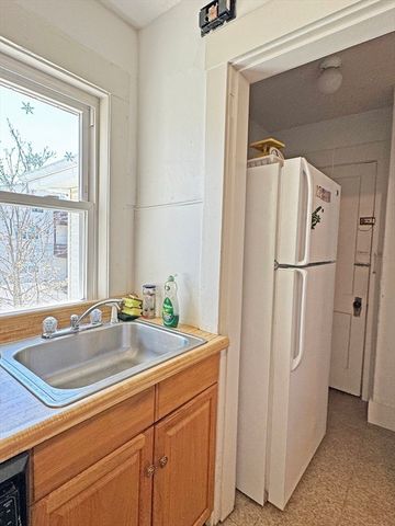 12-14 Nottingham St, Newton, MA 02459