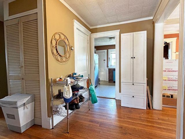 12-14 Nottingham St, Newton, MA 02459