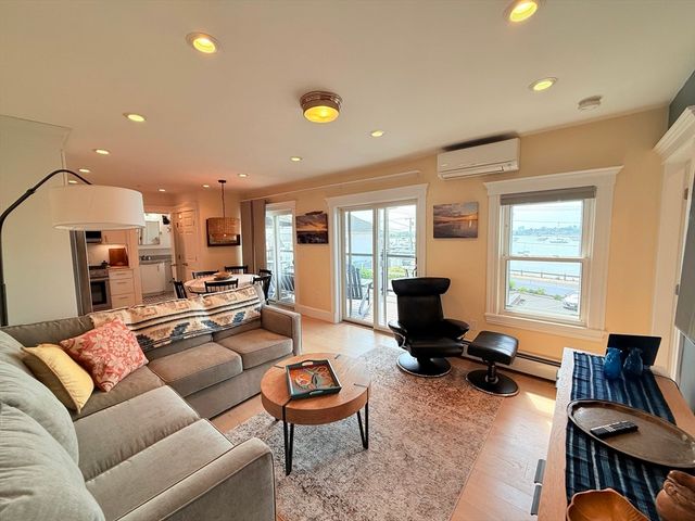 600 Shirley St 7, Winthrop, MA 02152